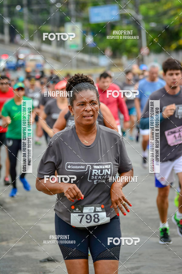 Buy your photos of the eventSantander Track&Field Run Series - Shopping da Bahia on Fotop