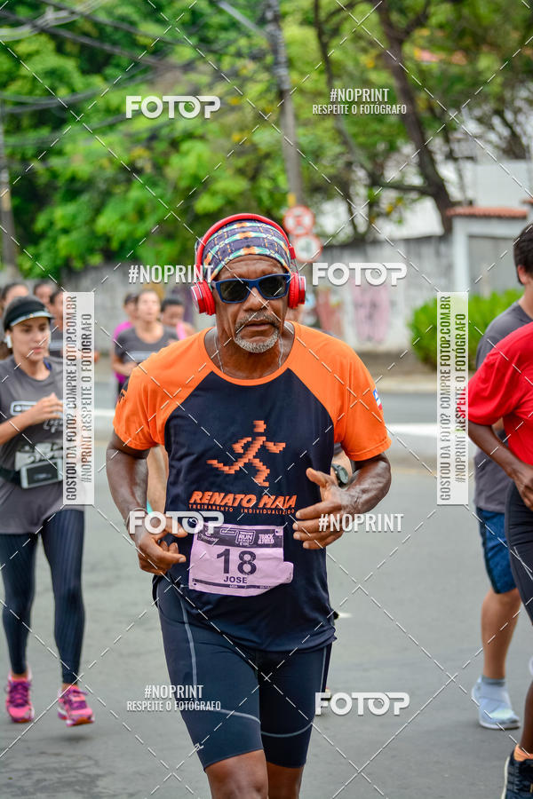 Buy your photos of the eventSantander Track&Field Run Series - Shopping da Bahia on Fotop