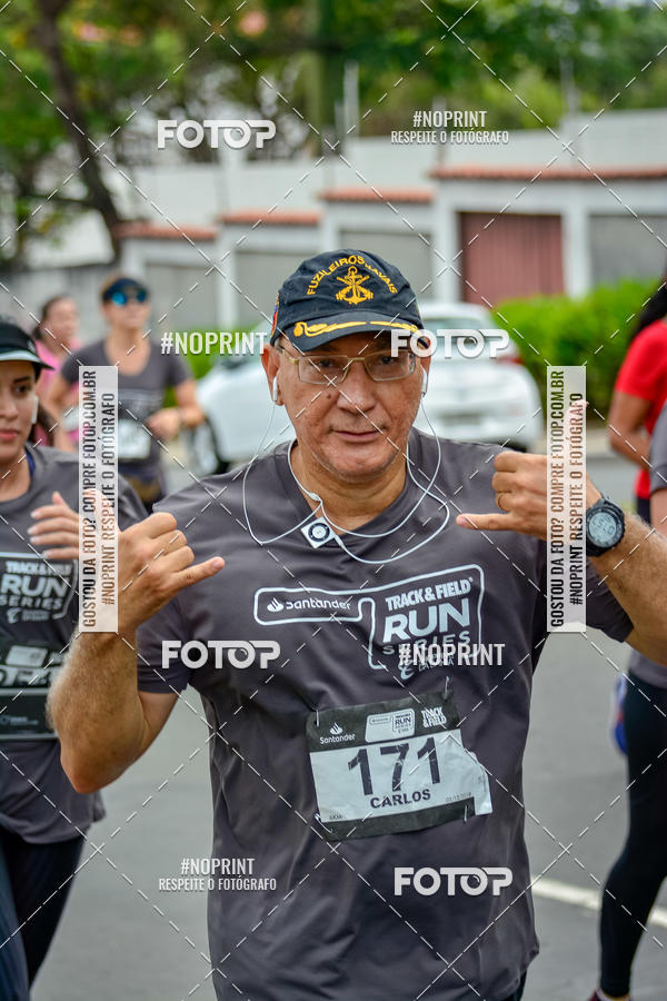 Buy your photos of the eventSantander Track&Field Run Series - Shopping da Bahia on Fotop