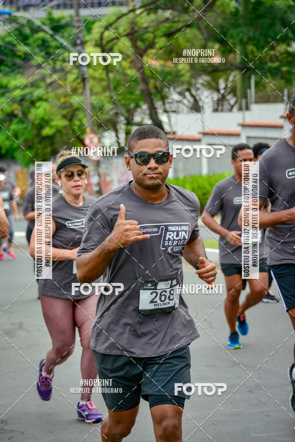 Buy your photos of the eventSantander Track&Field Run Series - Shopping da Bahia on Fotop