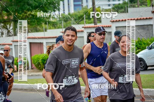 Buy your photos of the eventSantander Track&Field Run Series - Shopping da Bahia on Fotop