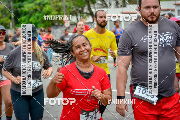 Buy your photos of the eventSantander Track&Field Run Series - Shopping da Bahia on Fotop