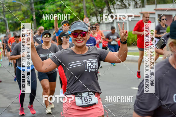 Buy your photos of the eventSantander Track&Field Run Series - Shopping da Bahia on Fotop