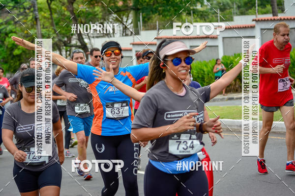 Buy your photos of the eventSantander Track&Field Run Series - Shopping da Bahia on Fotop