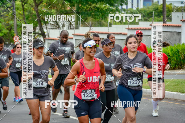 Buy your photos of the eventSantander Track&Field Run Series - Shopping da Bahia on Fotop