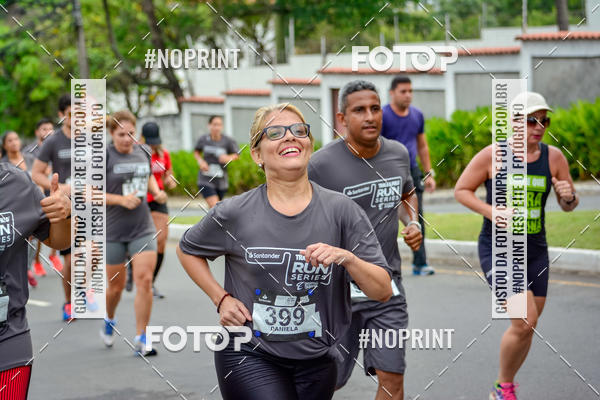 Buy your photos of the eventSantander Track&Field Run Series - Shopping da Bahia on Fotop