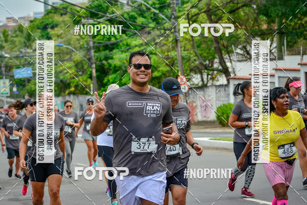 Buy your photos of the eventSantander Track&Field Run Series - Shopping da Bahia on Fotop
