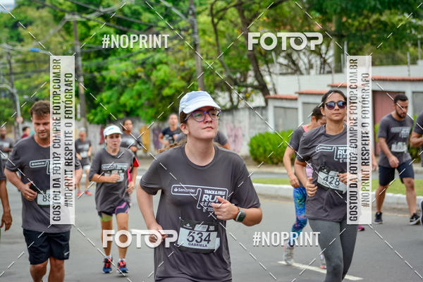 Buy your photos of the eventSantander Track&Field Run Series - Shopping da Bahia on Fotop