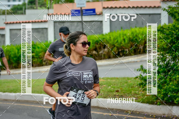 Buy your photos of the eventSantander Track&Field Run Series - Shopping da Bahia on Fotop