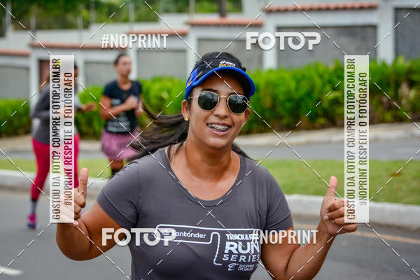 Buy your photos of the eventSantander Track&Field Run Series - Shopping da Bahia on Fotop