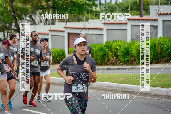 Buy your photos of the eventSantander Track&Field Run Series - Shopping da Bahia on Fotop