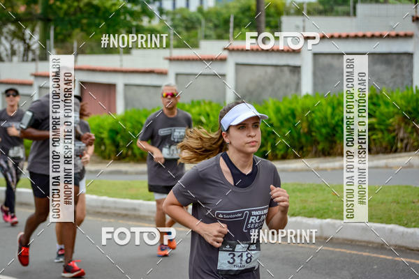 Buy your photos of the eventSantander Track&Field Run Series - Shopping da Bahia on Fotop