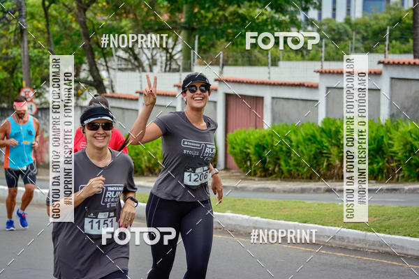 Buy your photos of the eventSantander Track&Field Run Series - Shopping da Bahia on Fotop