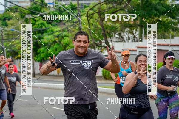 Buy your photos of the eventSantander Track&Field Run Series - Shopping da Bahia on Fotop
