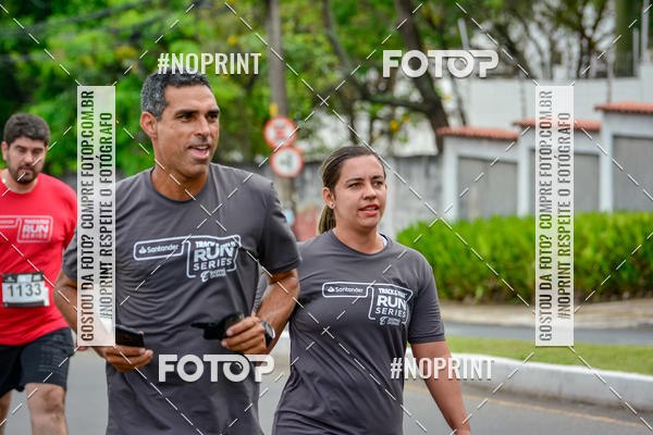 Buy your photos of the eventSantander Track&Field Run Series - Shopping da Bahia on Fotop