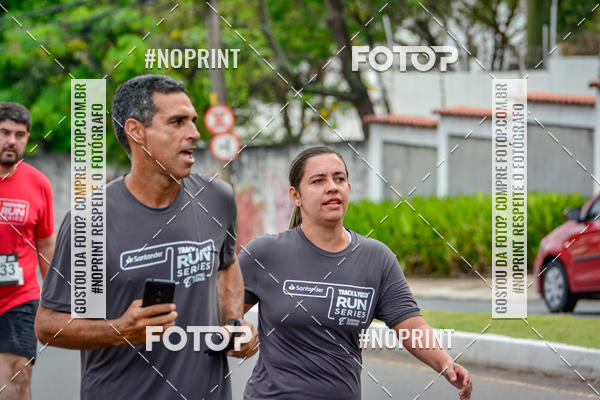Buy your photos of the eventSantander Track&Field Run Series - Shopping da Bahia on Fotop