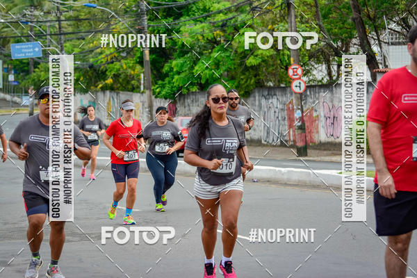 Buy your photos of the eventSantander Track&Field Run Series - Shopping da Bahia on Fotop