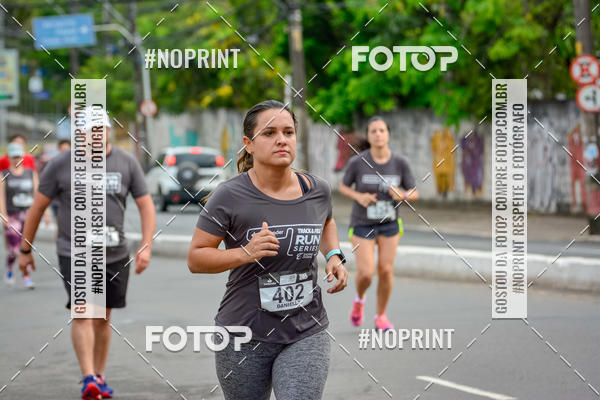 Buy your photos of the eventSantander Track&Field Run Series - Shopping da Bahia on Fotop