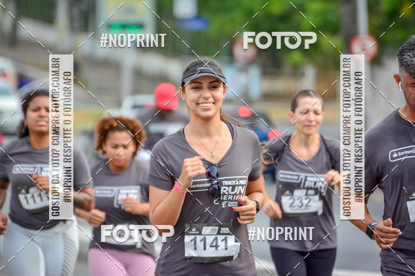 Buy your photos of the eventSantander Track&Field Run Series - Shopping da Bahia on Fotop