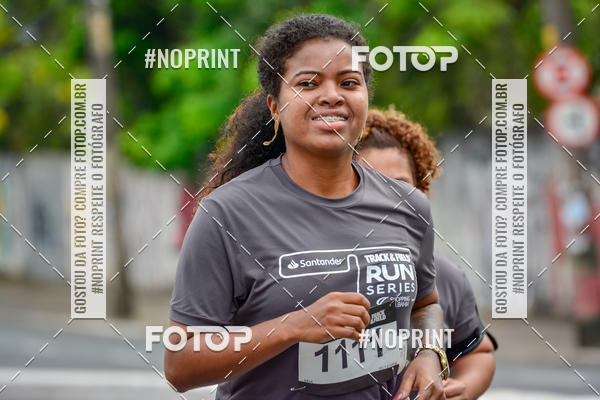 Buy your photos of the eventSantander Track&Field Run Series - Shopping da Bahia on Fotop