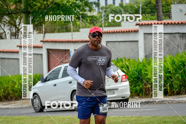 Buy your photos of the eventSantander Track&Field Run Series - Shopping da Bahia on Fotop