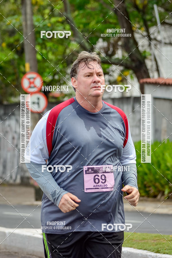 Buy your photos of the eventSantander Track&Field Run Series - Shopping da Bahia on Fotop