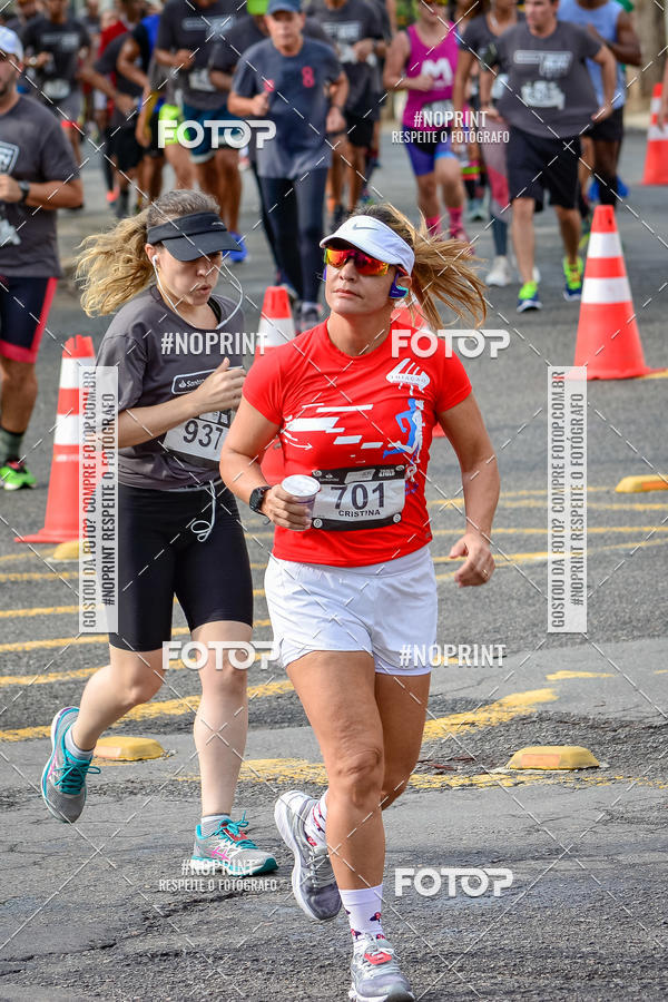 Buy your photos of the eventSantander Track&Field Run Series - Shopping da Bahia on Fotop