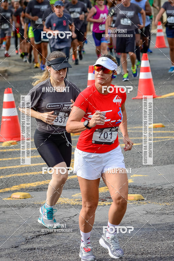 Buy your photos of the eventSantander Track&Field Run Series - Shopping da Bahia on Fotop