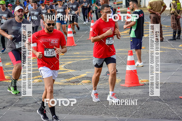 Buy your photos of the eventSantander Track&Field Run Series - Shopping da Bahia on Fotop