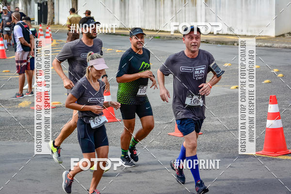 Buy your photos of the eventSantander Track&Field Run Series - Shopping da Bahia on Fotop