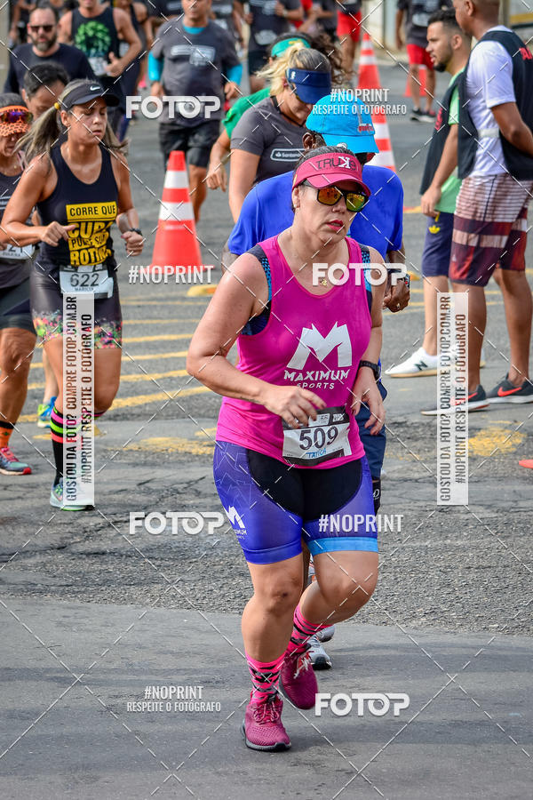 Buy your photos of the eventSantander Track&Field Run Series - Shopping da Bahia on Fotop