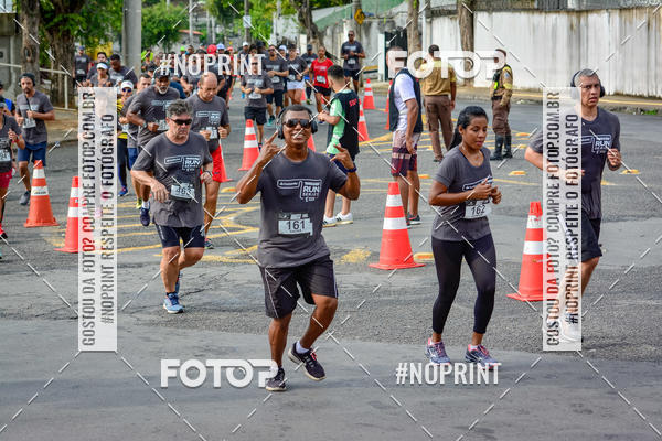 Buy your photos of the eventSantander Track&Field Run Series - Shopping da Bahia on Fotop
