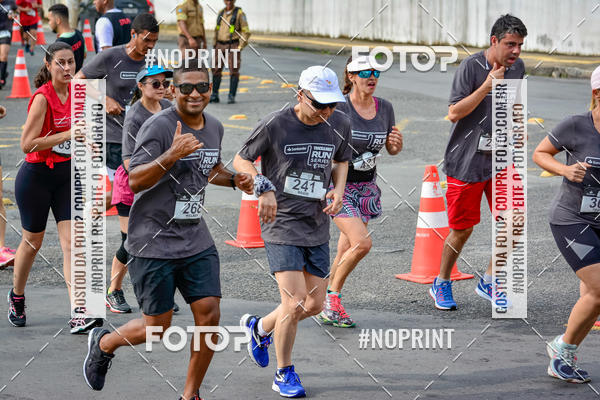 Buy your photos of the eventSantander Track&Field Run Series - Shopping da Bahia on Fotop