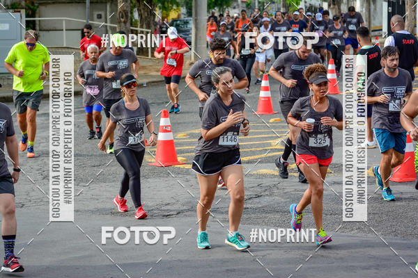 Buy your photos of the eventSantander Track&Field Run Series - Shopping da Bahia on Fotop
