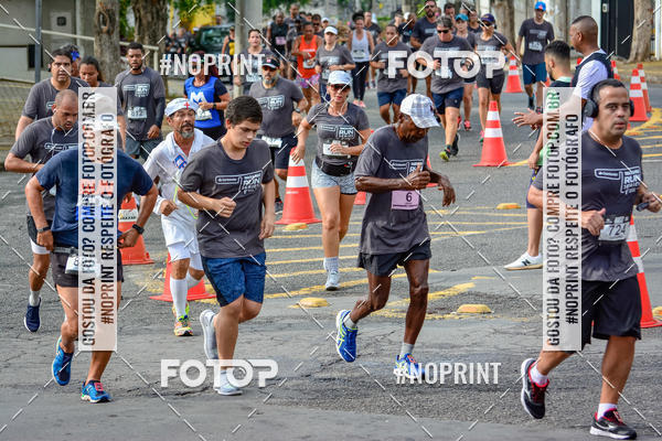 Buy your photos of the eventSantander Track&Field Run Series - Shopping da Bahia on Fotop