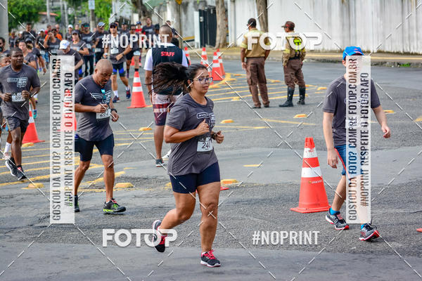 Buy your photos of the eventSantander Track&Field Run Series - Shopping da Bahia on Fotop