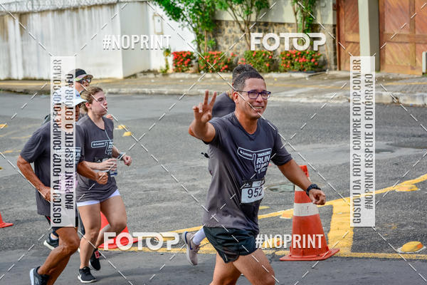 Buy your photos of the eventSantander Track&Field Run Series - Shopping da Bahia on Fotop