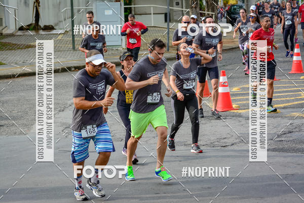 Buy your photos of the eventSantander Track&Field Run Series - Shopping da Bahia on Fotop
