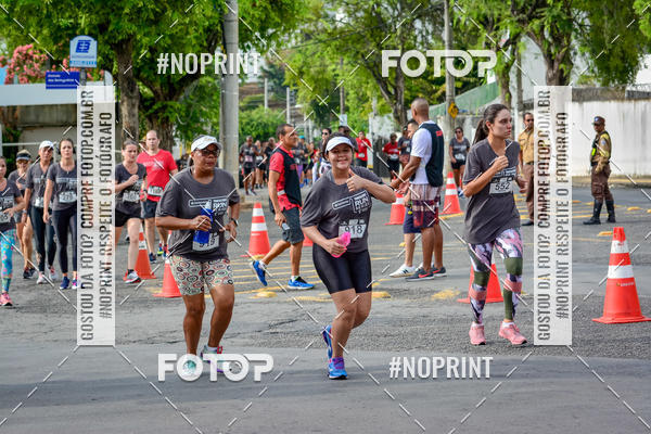 Buy your photos of the eventSantander Track&Field Run Series - Shopping da Bahia on Fotop