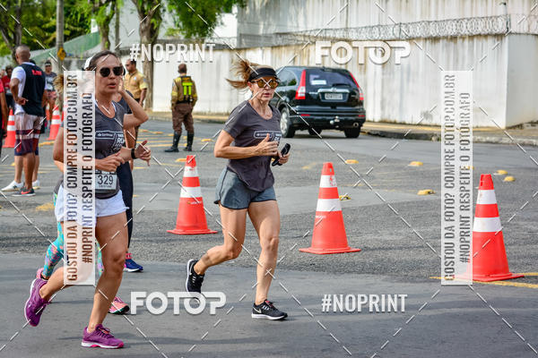 Buy your photos of the eventSantander Track&Field Run Series - Shopping da Bahia on Fotop