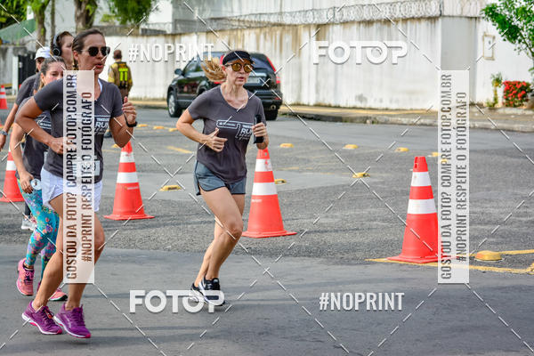 Buy your photos of the eventSantander Track&Field Run Series - Shopping da Bahia on Fotop