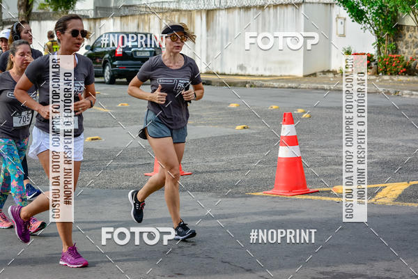 Buy your photos of the eventSantander Track&Field Run Series - Shopping da Bahia on Fotop