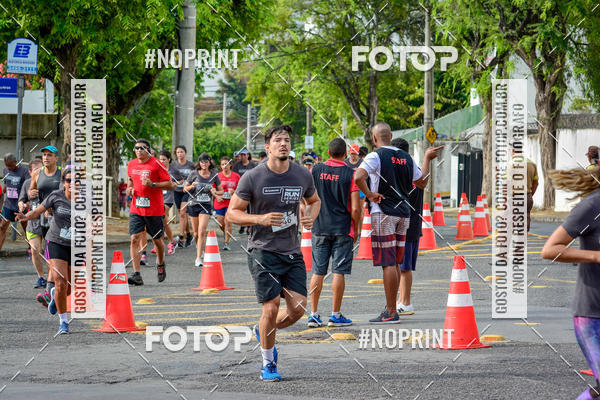 Buy your photos of the eventSantander Track&Field Run Series - Shopping da Bahia on Fotop