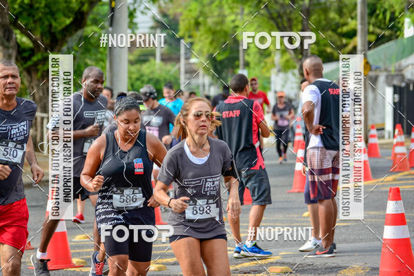 Achetez vos photos de l'�v�nementSantander Track&Field Run Series - Shopping da Bahia sur Fotop