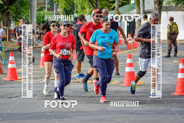 Buy your photos of the eventSantander Track&Field Run Series - Shopping da Bahia on Fotop