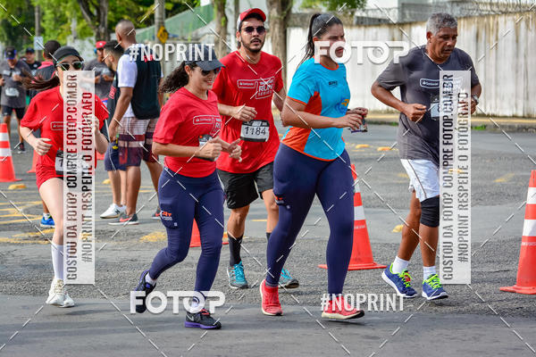 Buy your photos of the eventSantander Track&Field Run Series - Shopping da Bahia on Fotop