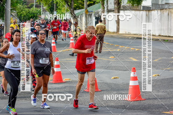 Buy your photos of the eventSantander Track&Field Run Series - Shopping da Bahia on Fotop