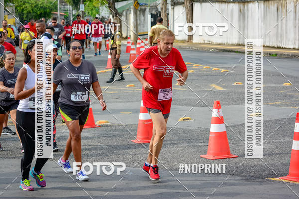 Buy your photos of the eventSantander Track&Field Run Series - Shopping da Bahia on Fotop