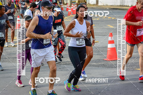 Buy your photos of the eventSantander Track&Field Run Series - Shopping da Bahia on Fotop