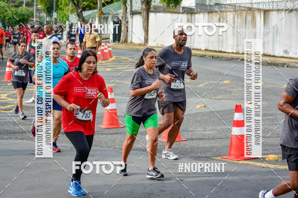 Buy your photos of the eventSantander Track&Field Run Series - Shopping da Bahia on Fotop